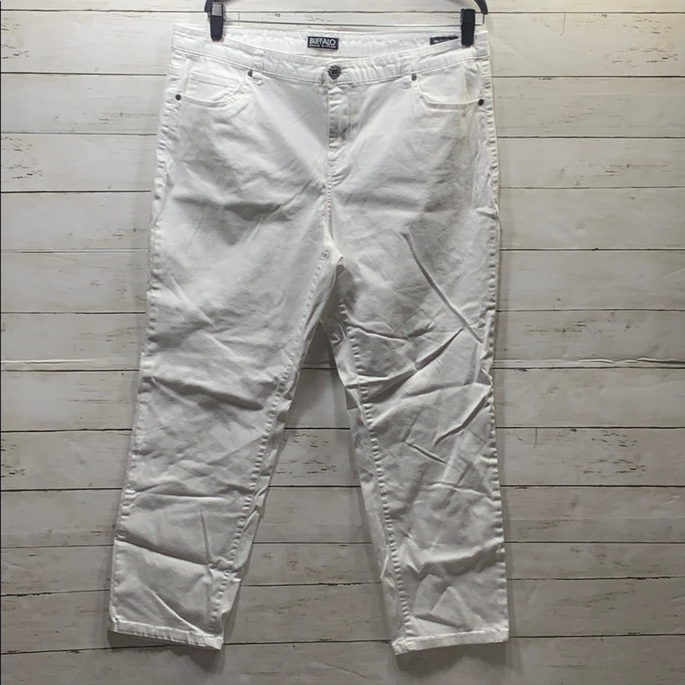 Buffalo David Bitton White Ankle Grazer Sz. 16